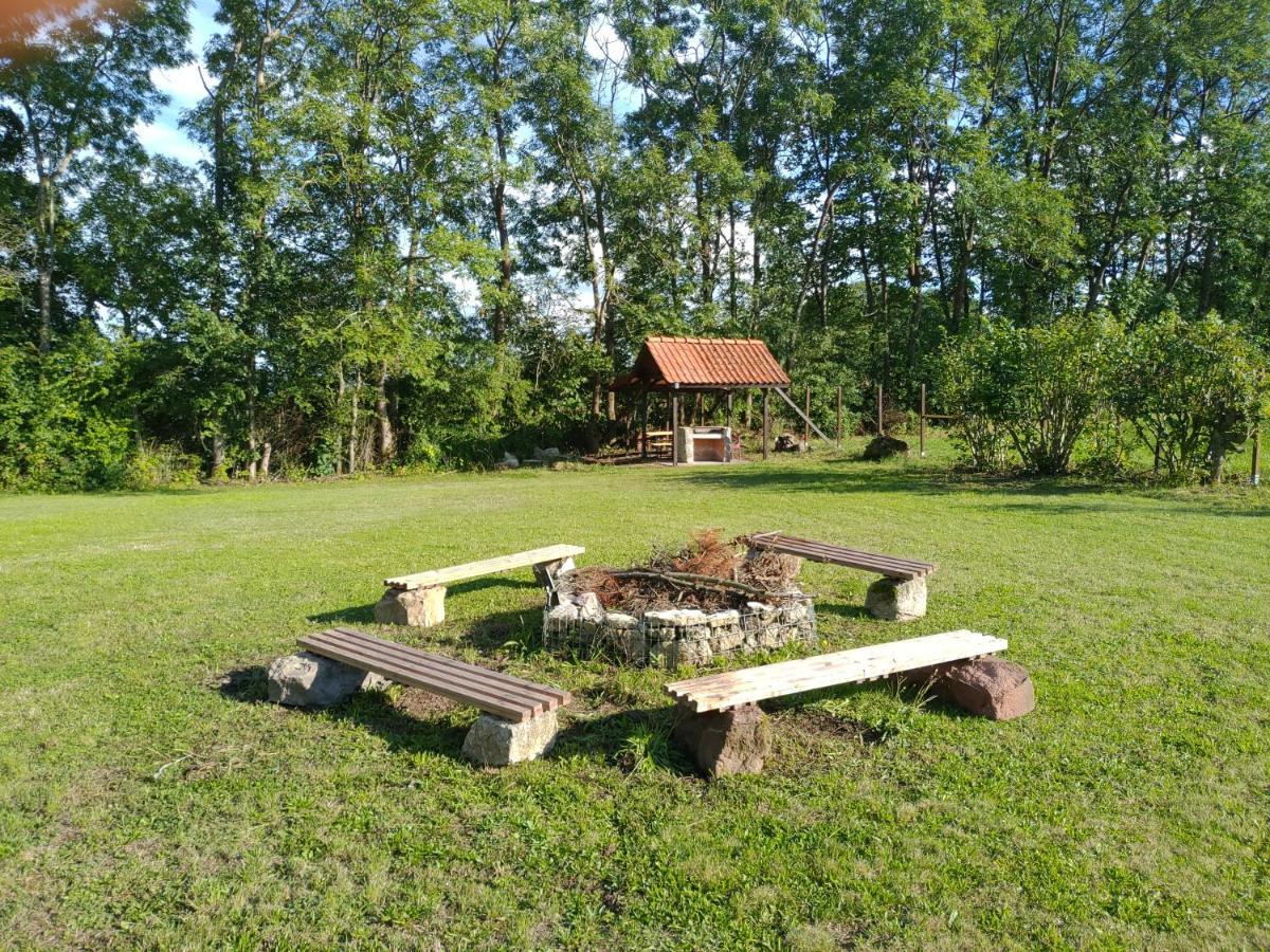 Haus Ringgau - Urlaub, Gemeinschaft Und Erlebnis Im Herzen Von Deutschland Herleshausen Exteriör bild